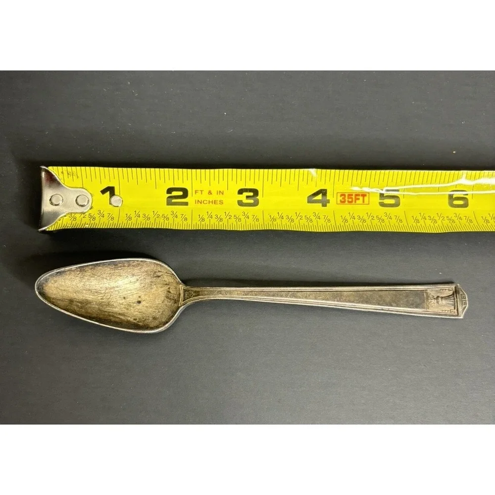 4 International Century Fruit Spoons 5 7/8